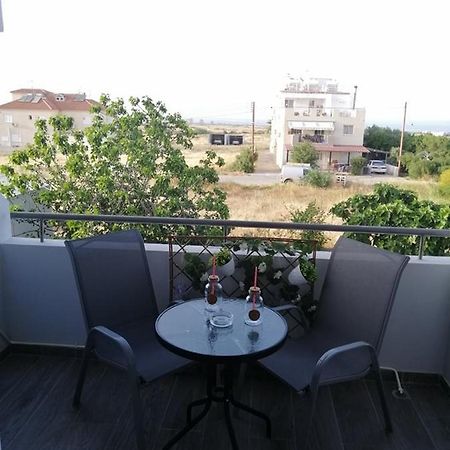 Ariadne Apartment Paralimni Exteriör bild